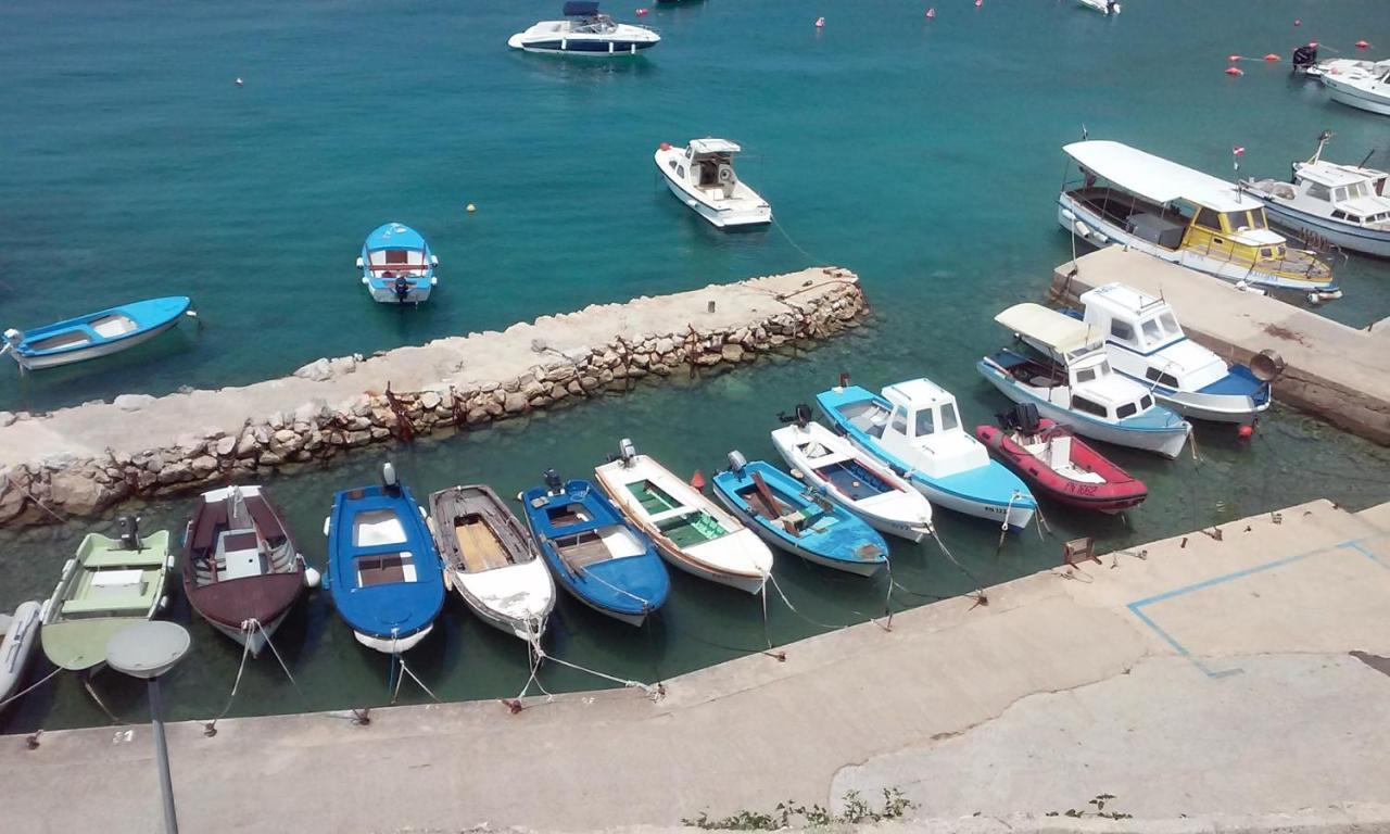 Apartment D&E Punat - Free Parking And Wi-Fi Exterior photo